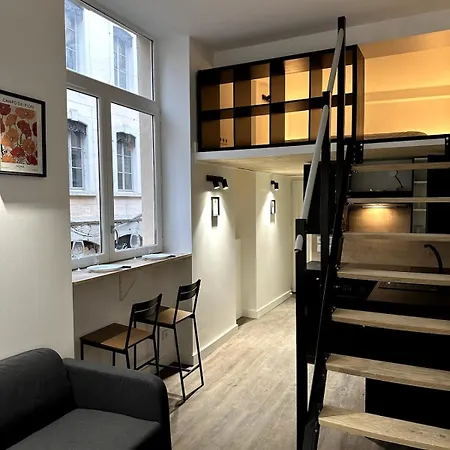 Apartment L'hypercentral - 4 Chapeaux *